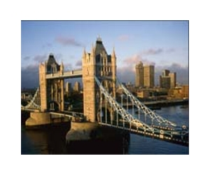 Britain looks to Chinese tourists for Christmas cheer