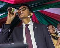 Madagascar president launches coronavirus 'remedy'