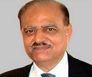 Pakistan elects businessman Mamnoon Hussain president