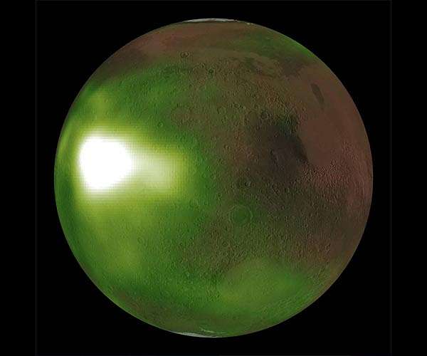 Europa Clipper Conducts Critical Mars Flyby for Instrument Calibration