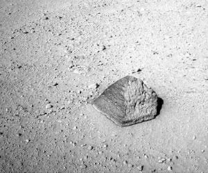 NASA Mars Rover Targets Unusual Rock En Route to First Destination
