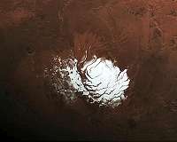 Sweeping over the south pole of Mars