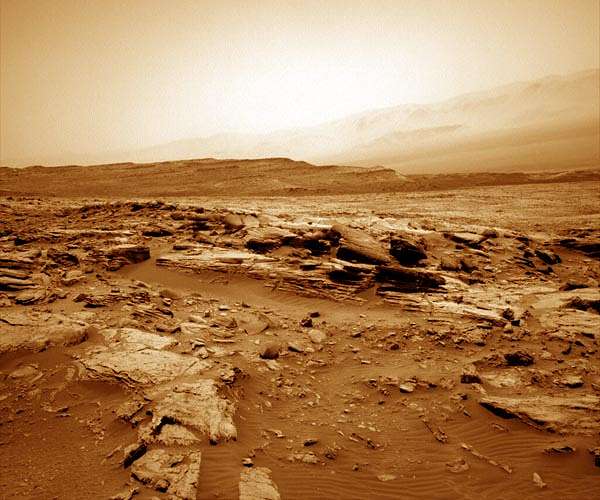 Sols 3401-3402: Sand, Boulders and Ridges, Oh My
