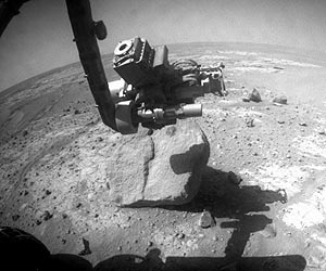 Short Bump Gets Robotic Arm Closer to Rock Target