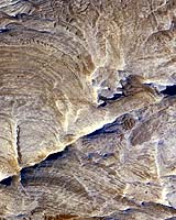 Orbiter Provides New Hints Of Past Groundwater Flows On Mars
