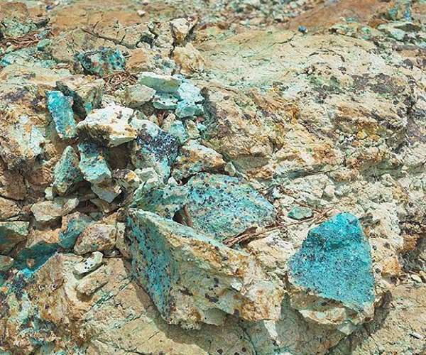 Pioneering study gives new insight into formation of copper deposits