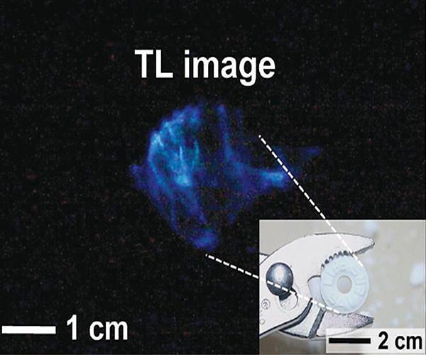 Crystal-free films offer new direction for next-generation mechanoluminescent materials