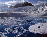 Network for tracking earthquakes exposes glacier activity