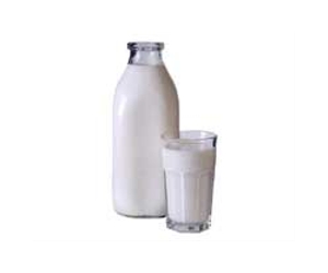 New Zealand takes charge of Fonterra milk scare response