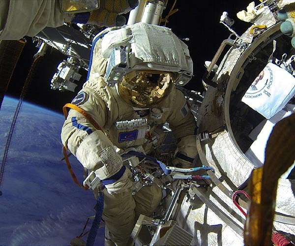 One Hundred days of Minerva