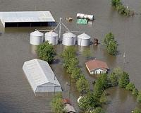 Louisiana residents clean up as flood waters recede