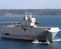 France delays decision on warships sale to Russia