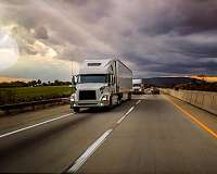 Engineers develop concept for hybrid heavy-duty trucks