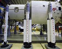 Putin Approves Developing Super-Heavy Rockets With Up to 150-Ton Cargo Capacity