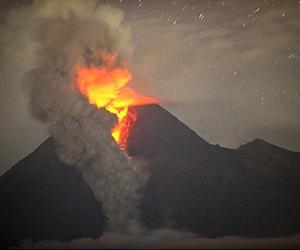 Indonesian volcano explodes in new eruption