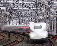 Japan Goes For Comfort And Ecology In New Bullet Train