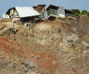 Quake-hit Christchurch home owners to learn fate