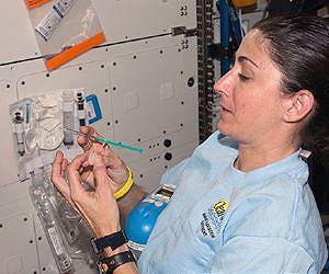 Iowa State chemists help astronauts make sure their drinking water is clean