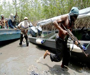 Nigerian Islamists oppose arms mop-up in restive city