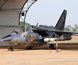 Nigeria fighter jet crashes in Niger, two killed