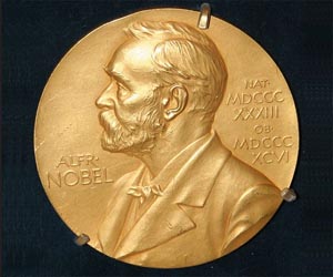 US criticizes China over Nobel winner relative