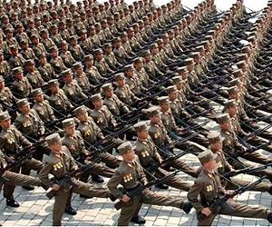 Former N.Korea soldiers to form group to topple regime
