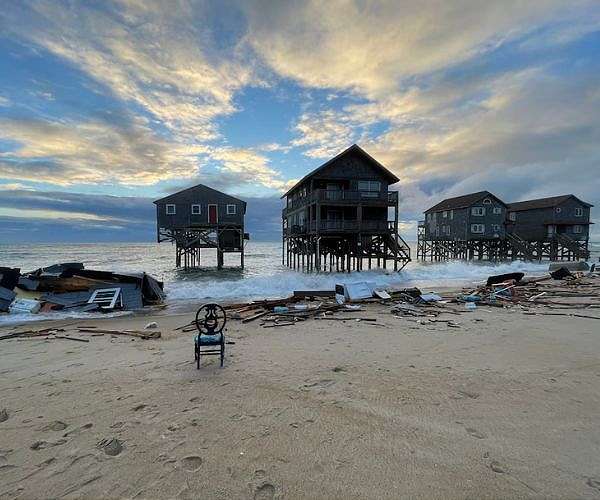UN chief warns of 'rising tide of misery' from swelling seas
