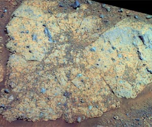 Opportunity Inspects Next Rock at Endeavour