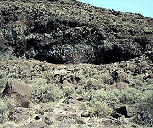 Oregon's Paisley Caves as old as Clovis sites - but not Clovis