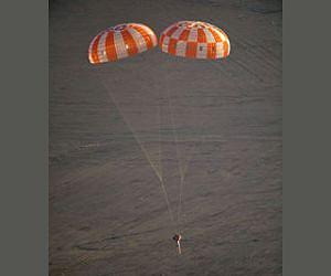 Orion Lands Safely on Two of Three Parachutes in Test