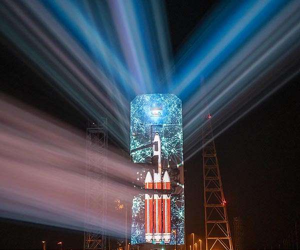 3D projection mapping on Delta Heavy IV Rocket at Cape Canaveral