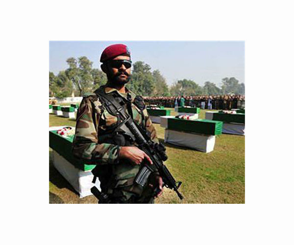 Seven Pakistan soldiers killed in bombing: army