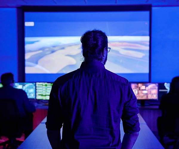 Northrop Grumman Australia integrates end-to-end control segment into Parallax Labs