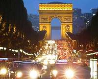 Paris braces for tourism hit as virus keeps Chinese at home