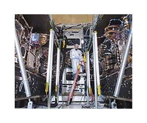 Raytheon's US Air Force Satellite Terminal Achieves Two Critical Milestones