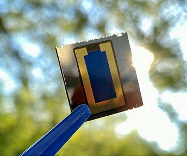 Thin-film photovoltaic technology combines efficiency and versatility