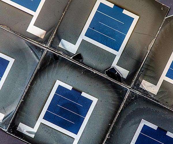 New four-terminal tandem organic solar cell achieves 16,94% power conversion efficiency