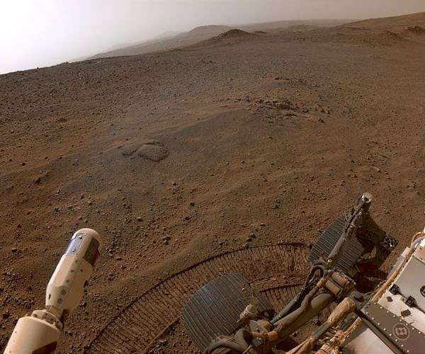 Perseverance reveals clay minerals and sets distance record in Martian exploration
