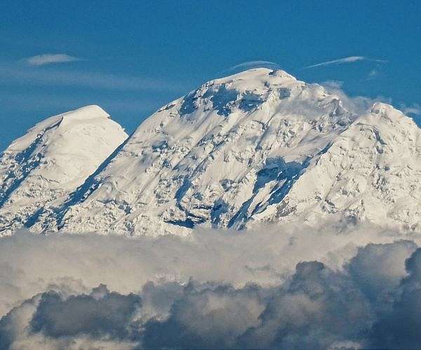 Tropical ice cores offer deeper insights into Earth's temperature record