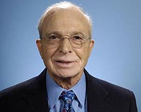 NASA Goddard Astrophysicist Peter Serlemitsos Wins Joseph Weber Award