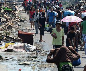 Philippines launches $8.17 bn Haiyan rebuilding plan