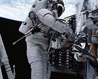 Hubble Flight Tests Toolmakers