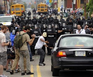 Toronto turned into fortress for G8, G20 summits