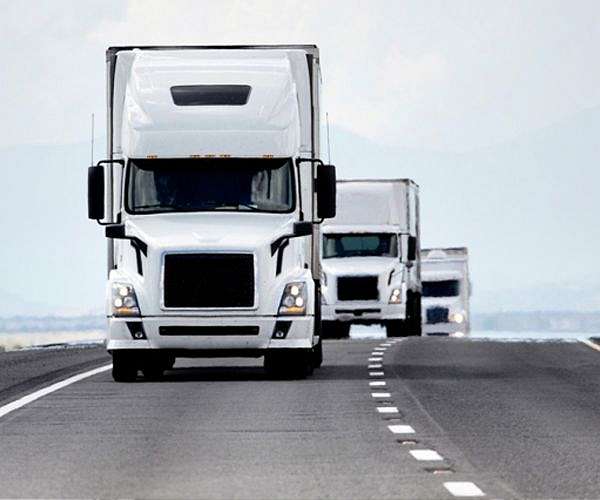 Daimler and Volvo promise fuel-cell trucks by 2025