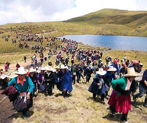 Peru gold mine protesters want project scrapped