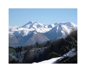 US, French troops share airborne training in Pyrenees