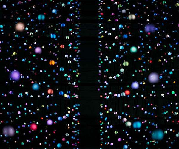 Noise can enhance quantum teleportation quality