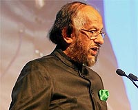 UN climate panel head says glacier alarm 'regrettable error'
