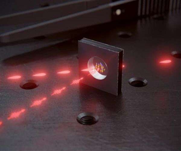 Innovative material offers new approach to quantum memory