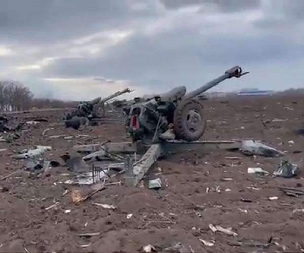 Echoes of WWI in Ukraine war's artillery duels and trenches
